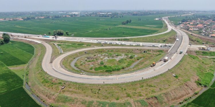 Progres Pembangunan Tol Probolinggo – Banyuwangi Paket II Capai 89,7%, Fungsional pada Libur Lebaran 2025