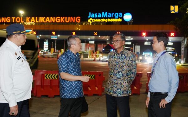 Tinjau Jalur Pantura Jateng, Menteri Dody: Truk ODOL Masih Berkeliaran