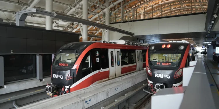 LRT Jabodebek Tetap Beroperasi Selama Libur Lebaran, Siapkan 270 Perjalanan Tiap Hari