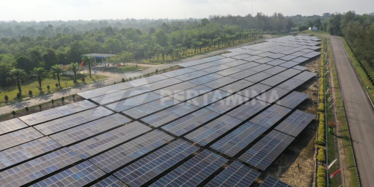 Pertama di Indonesia, Pertamina NRE Gunakan AI untuk Pastikan Keandalan PLTS