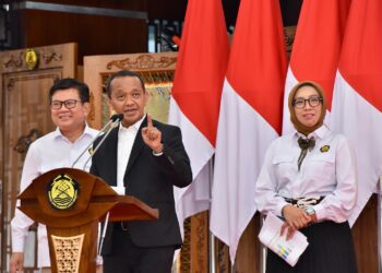 Bahlil: RUPTL PLN 2025–2034 Ciptakan 1,7 Juta Lapangan Kerja Baru
