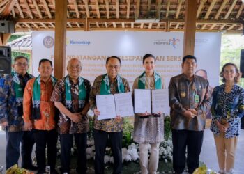Kemenpar Gandeng Kemenkop Majukan Pariwisata lewat Koperasi Merah Putih