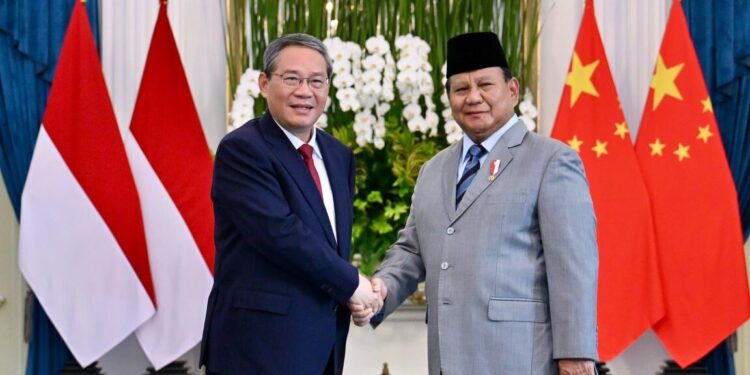 Terima PM China Li Qiang, Prabowo Tegaskan Komitmen Perkuat Kemitraan Strategis Indonesia–China