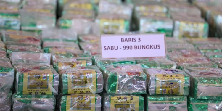 Gagalkan Penyelundupan 2 Ton Sabu, Menko Polkam Apresiasi Operasi Gabungan di Perairan Kepri