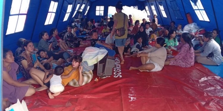 Kemensos Kirim Bantuan dan Layanan Psikososial untuk Korban Kebakaran Kapuk Muara