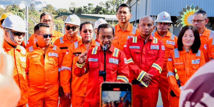 Bahlil: Indonesia Segera Miliki Floating LNG Terbesar ke-9 di Dunia