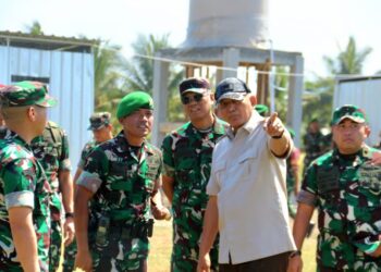 Menhan  Sjafrie Tinjau Pembangunan Batalyon Purwa Wijaya di Cilacap