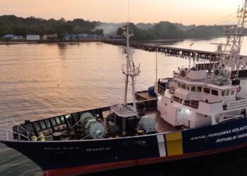 Menteri Trenggono Kerahkan KP Orca 05 Bantu Warga Pulau Enggano