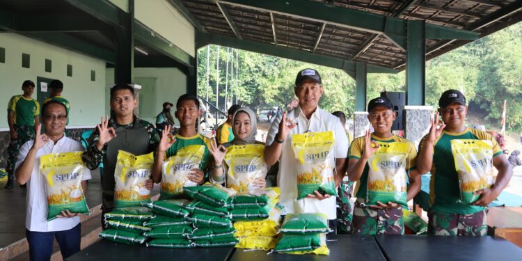 Dukung Ketahanan Pangan Nasional, Bulog Sinergi dengan TNI Gelar Gerakan Pangan Murah