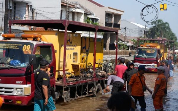 Banjir Jabodetabek, Kementerian PU Kerahkan Pompa Mobile di 14 Titik