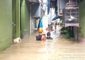 Sebanyak 50 Titik Banjir di Jakarta, Ratusan Warga Mengungsi
