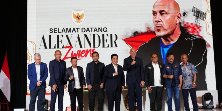 PSSI Resmi Tunjuk Alexander Zwiers Jadi Direktur Teknik Baru
