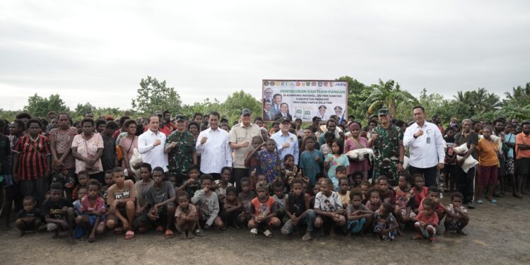 Pemerintah Salurkan Bantuan Pangan di Kampung Wogikel dan Wanam Wilayah Propinsi Papua Selatan