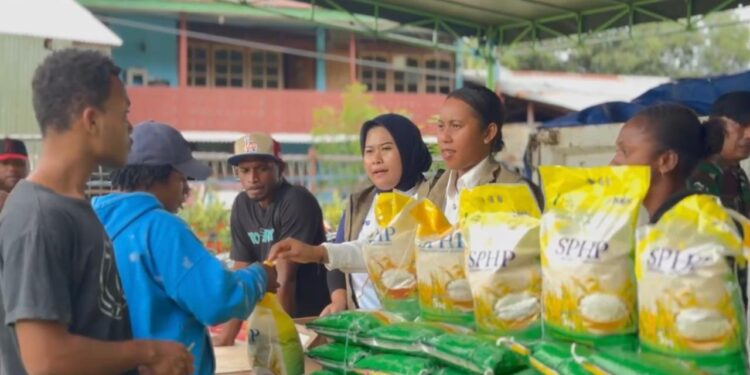 Rayakan HUT RI Ke 80, Perum Bulog Gelar Gerakan Pangan Murah Serentak, Salurkan 43 Ribu Ton Beras SPHP