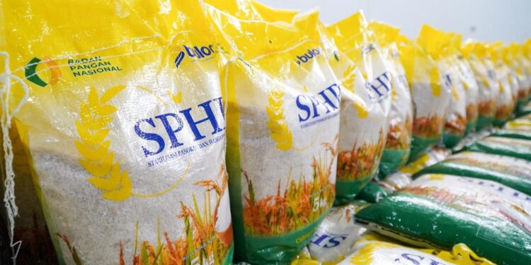 Bulog Pastikan Kualitas Stok Beras Nasional Tetap Terjaga