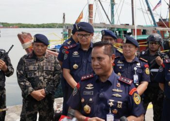KKP Ungkap Kronologi Pembakaran Speedboat dalam Operasi Pengawasan Kapal Trawl di Sumbar