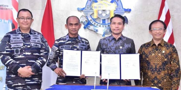 PLN dan TNI AL Kolaborasi Perkuat Pertahanan Laut Indonesia
