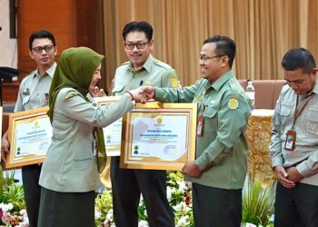 Laboratorium Untuk Negeriku : Pusvetma Kementan Boyong Dua Penghargaan Pelayanan Publik 2025