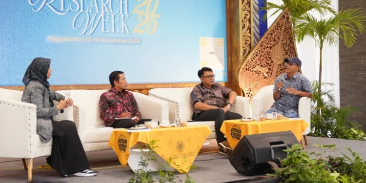 Akademisi UGM Soroti Pemilu Melanggengkan Oligarki Elite Partai