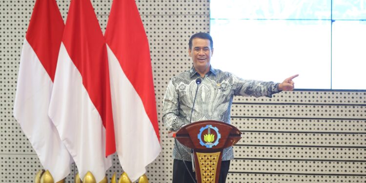 Mentan Amran Ajak ITS Wujudkan Kemandirian Teknologi Pertanian Nasional