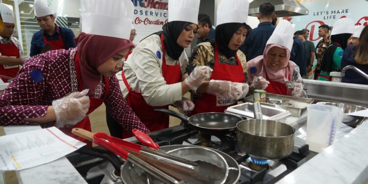 Sambut Harkannas, KKP Ajak Masyarakat Terapkan Gaya Hidup Sehat dengan Makan Ikan