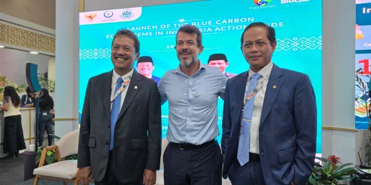 Indonesia Luncurkan Peta Jalan dan Panduan Aksi Ekosistem Karbon Biru di COP 30 Brazil