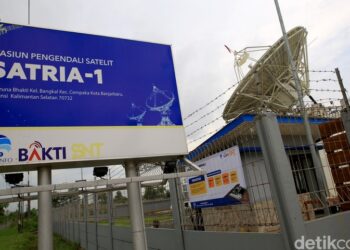 Komdigi Pasang Internet Darurat SATRIA-1 di 10 Lokasi Bencana