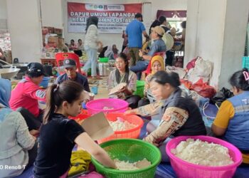 Kemensos Dirikan Dapur Umum di Aceh, Sumbar, dan Sumut: Produksi 164 Ribu Porsi Makanan per Hari