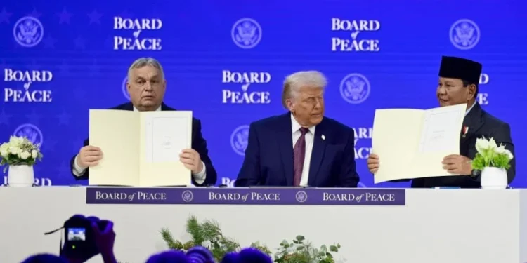 Guru Besar UGM Sebut Indonesia Blunder Gabung Dewan Perdamaian Trump