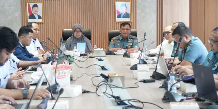 KKP Gandeng Pushidrosal dan BOPPJ Survei Perairan Pantura Jawa untuk Pembangunan Tanggul Laut