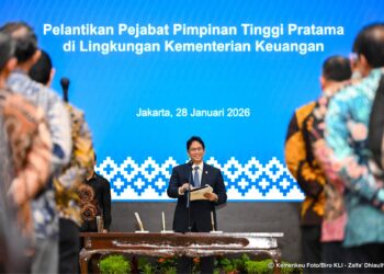 Lantik 27 Pejabat Tinggi Pratama, Menkeu Purbaya Tekankan Integritas