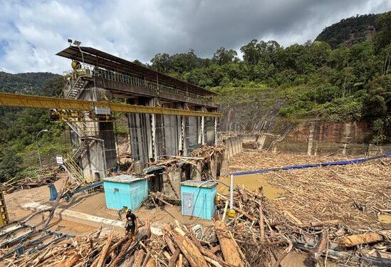 Tak Sekadar Pembangkit Listrik Hijau, PLTA Sipansihaporas Cegah Banjir Kayu saat Bencana Sumatra