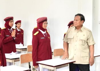 Resmikan 166 Sekolah Rakyat, Prabowo Betekad Hilangkan Kemiskinan dan Kelaparan