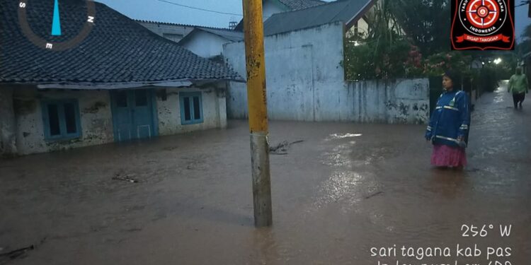 Kemensos Kirim Bantuan Korban Banjir Pasuruan Jawa Timur