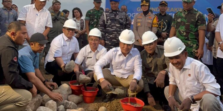 Groundbreaking Hilirisasi Perunggasan di NTB, Perkuat Kemandirian Peternak Daerah