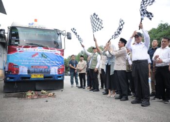Bulog Lepas Ekspor Beras ke Arab Saudi untuk Penuhi Kebutuhan Jemaah Haji Indonesia