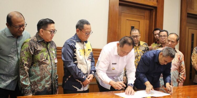 Kementan Kawal MoU Hilirisasi Ayam Gorontalo–ID FOOD untuk Perkuat Peternak Rakyat