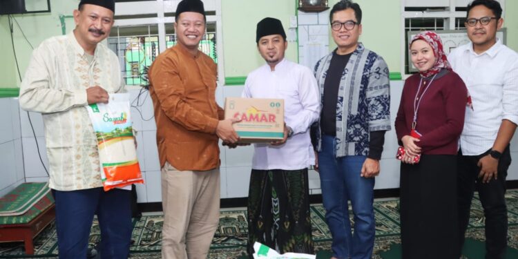 Forwatan dan Industri Sawit Hadirkan Kebahagiaan Ramadan untuk Anak Yatim