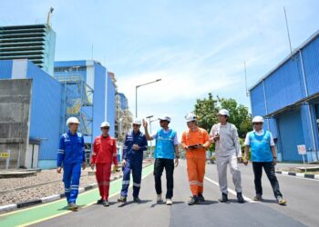 Tinjau Sejumlah Pembangkit, Dirut PLN: Sistem Kelistrikan Nasional Aman Jelang Idul Fitri