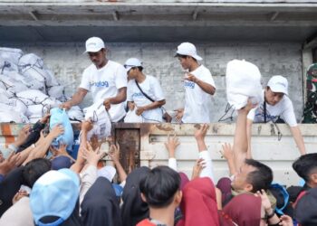 Peringati May Day 2026 di Monas, Bulog Bagikan 350 Ribu Paket Sembako Gratis