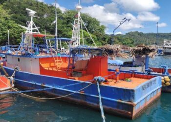 KKP Serahkan Tiga Kapal Ikan Hasil Tangkapan IUU Fishing ke Pemprov Sulut