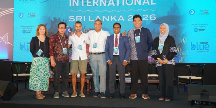 Indonesia Perkenalkan Pendekatan Kolaboratif Konservasi Hiu dan Pari di Forum Dunia