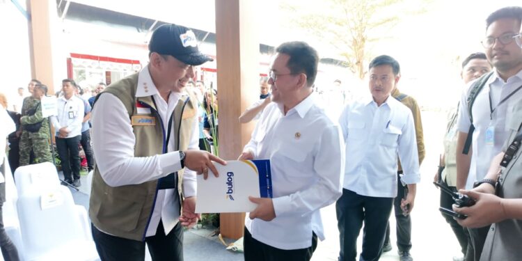 Bulog Perkuat Pasokan Pangan dalam Peresmian 1.061 KDKMP Oleh Presiden Prabowo