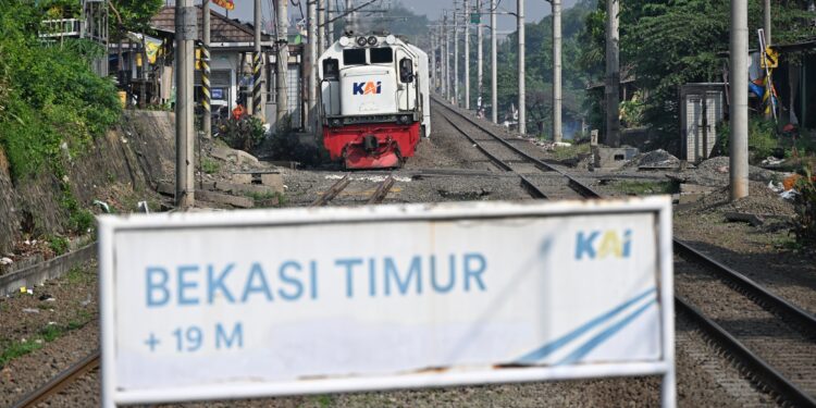 Kemenhub dan PT KAI Percepat Penertiban 1.903 Perlintasan Sebidang