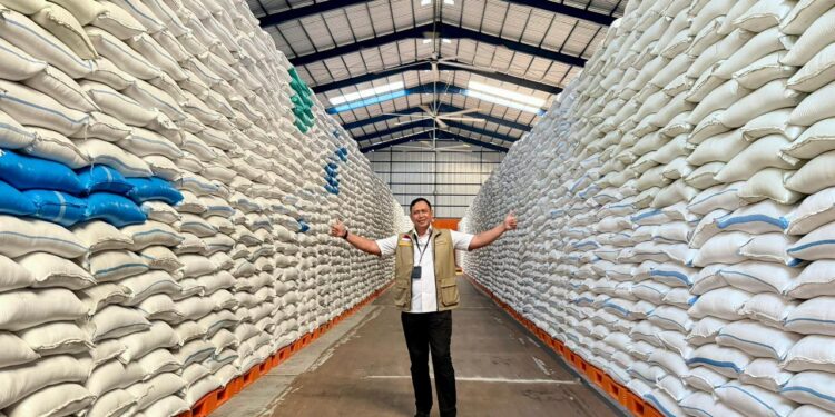 Bulog Serap Gabah-Beras Petani Capai 3 Juta Ton, Tembus Rekor Baru Penguatan Cadangan Pangan Nasional