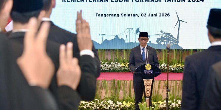Lantik 745 PNS Baru, Wamen ESDM lngatkan Talenta Muda soal Swasembada Energi