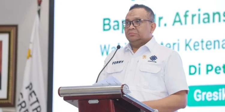 Wamenaker: Investasi Harus Berdampak Nyata pada Penciptaan Lapangan Kerja Berkualitas
