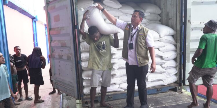 Bulog Perkuat Stok Beras Papua Dengan Menargetkan Ketersediaan Beras Naik Tiga Kali Lipat