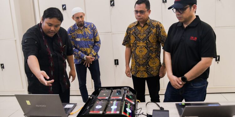 Kemkomdigi Targetkan Kecepatan Internet 100 Mbps dalam Dua Tahun