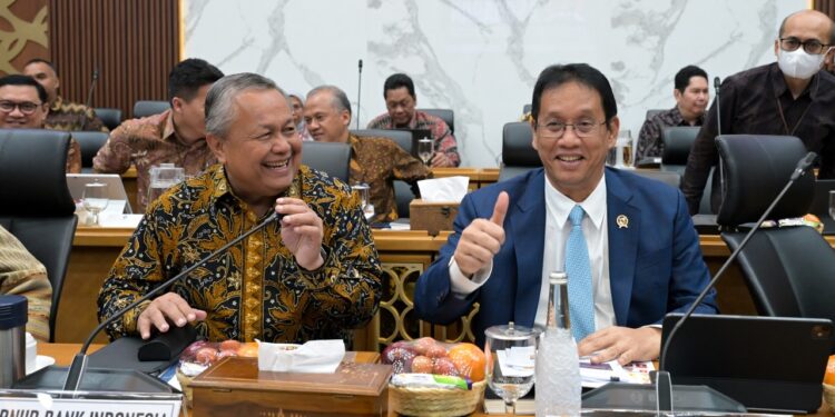 Purbaya Ungkap Defisit APBN 2026 Tembus Rp734,3 Triliun